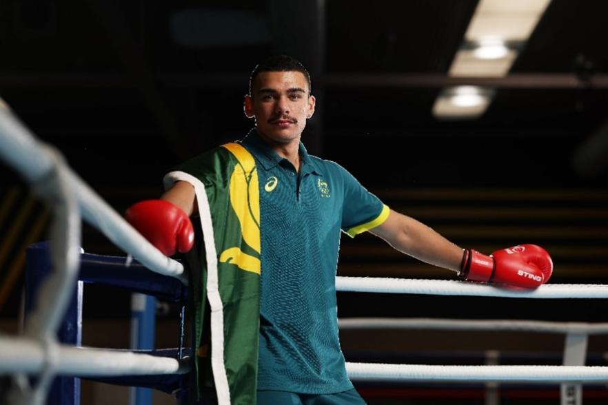Photo of Callum Peters in boxing ring