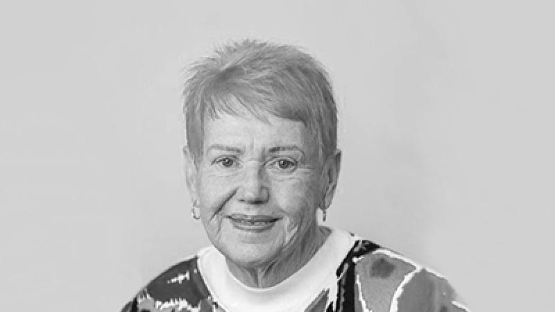 Photo of Gwenda Darling