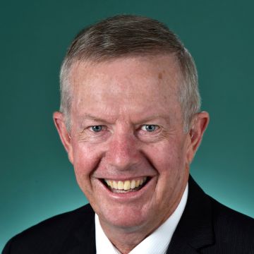 Portrait of The Hon Mark Coulton MP